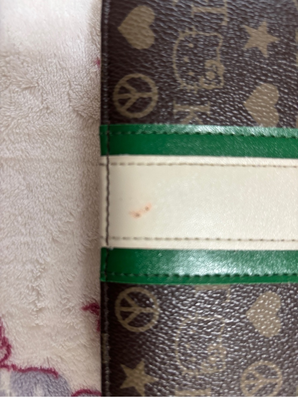 Hello Kitty Purse/ Wallet - Picture 4 of 11